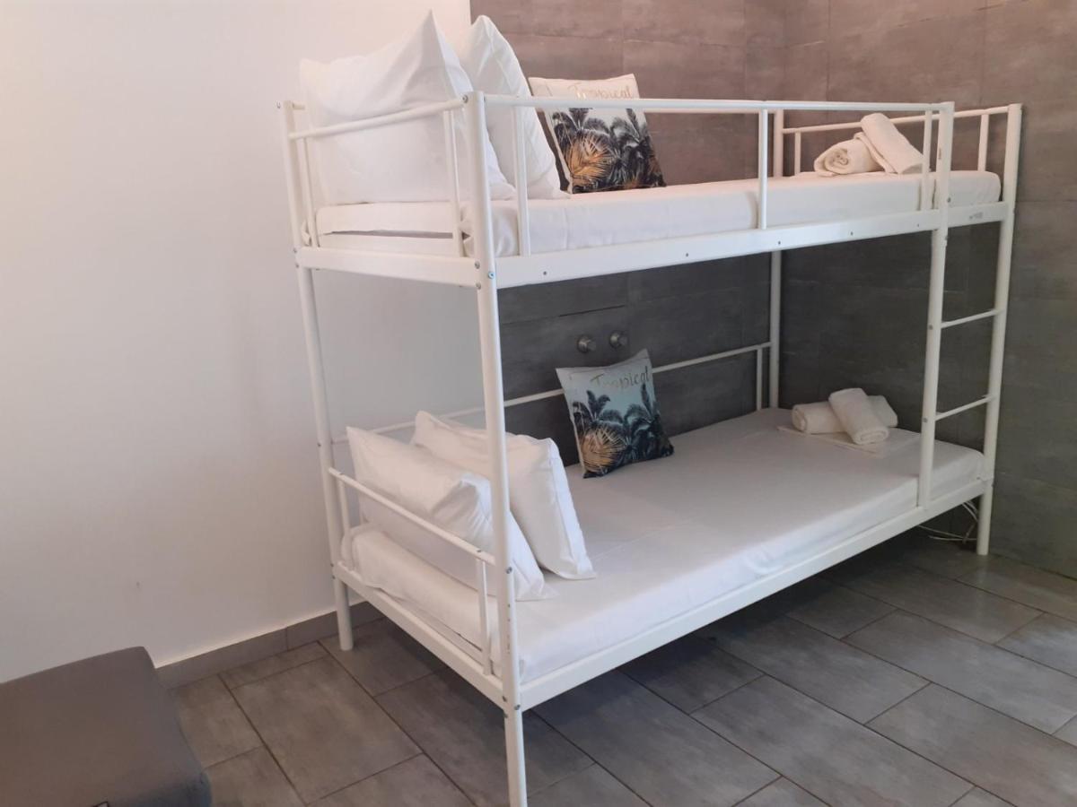 Kapahi Seaview Hotel Apartments 波托什 外观 照片