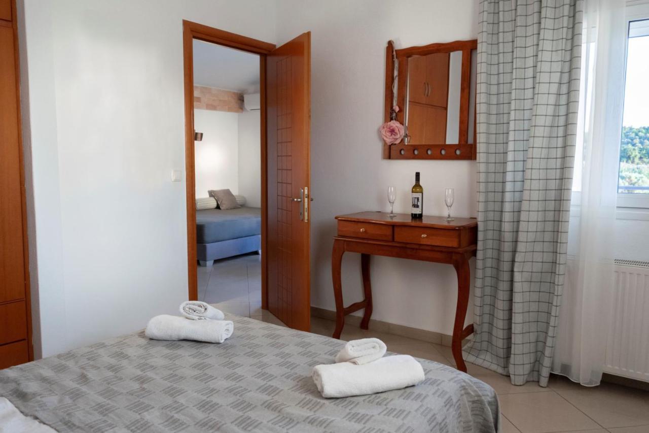 Kapahi Seaview Hotel Apartments 波托什 外观 照片