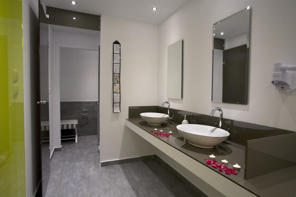 Kapahi Seaview Hotel Apartments 波托什 客房 照片