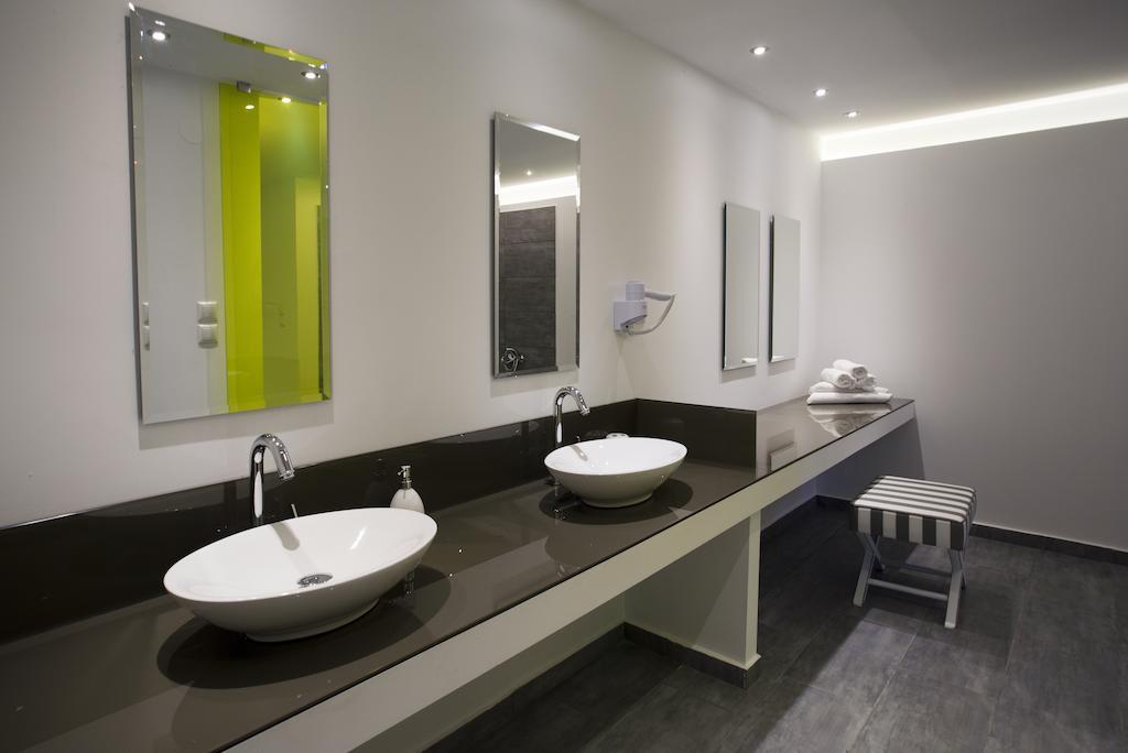 Kapahi Seaview Hotel Apartments 波托什 客房 照片